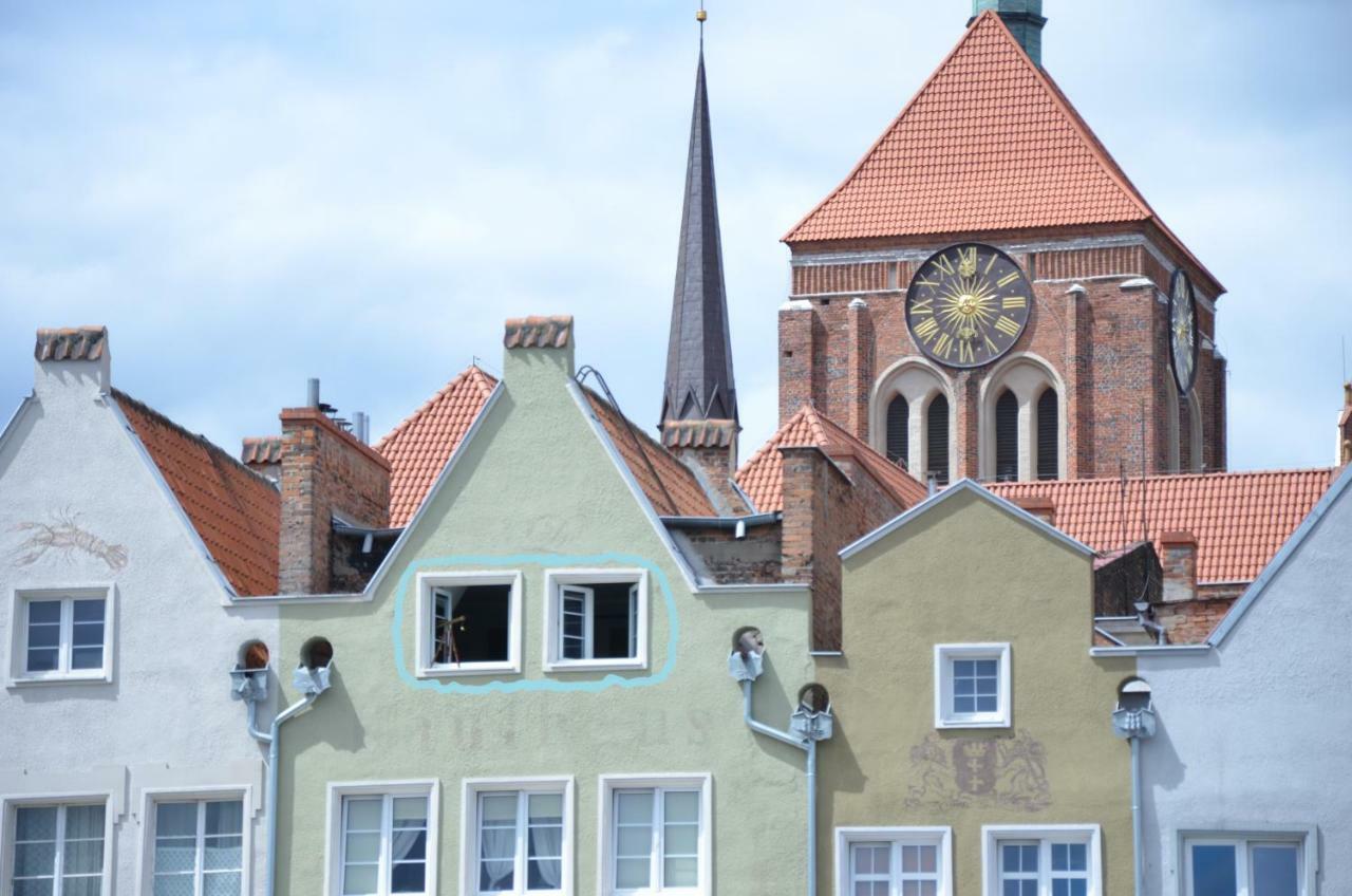 Apartment Above Motlawa Gdańsk Buitenkant foto